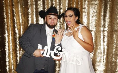 Top 5 Reasons You Need a Photo Booth for Your Wedding